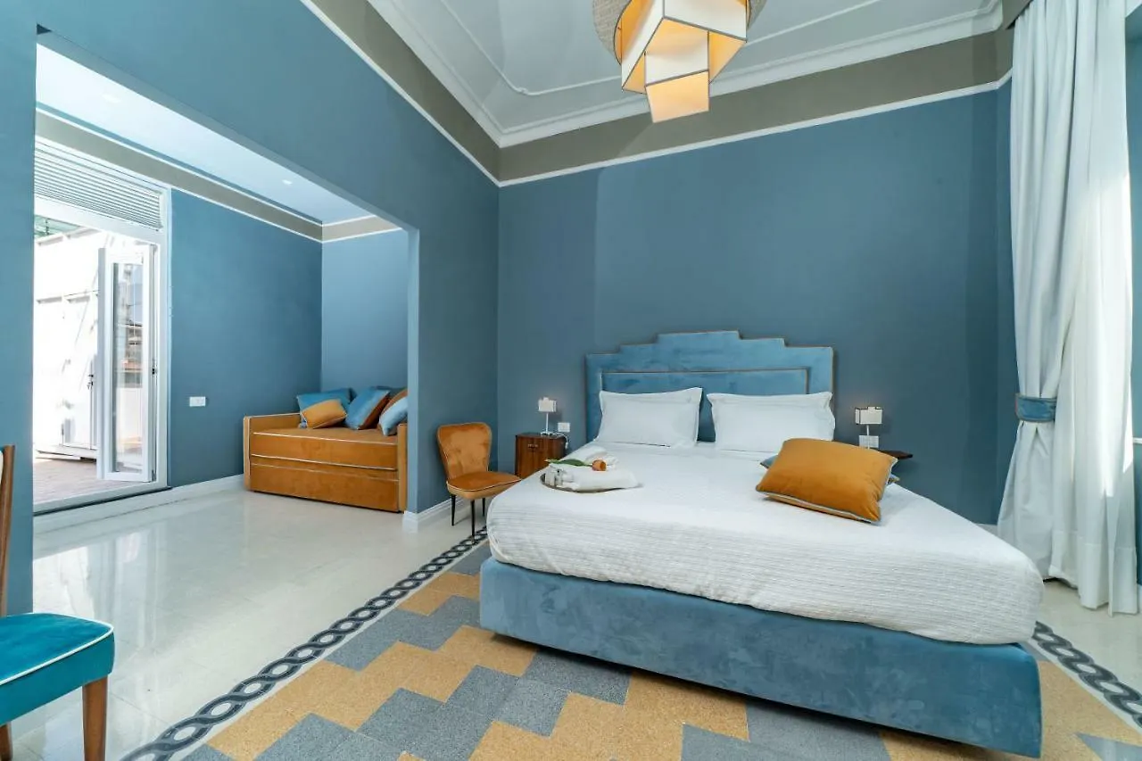 *** Guest house Il Fiore D'Oro Luxury Naples Italy